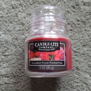 NWT Candle Lite 3 oz. candle